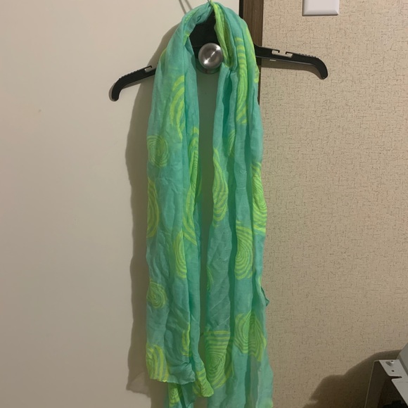 2 scarfs - Picture 2 of 2